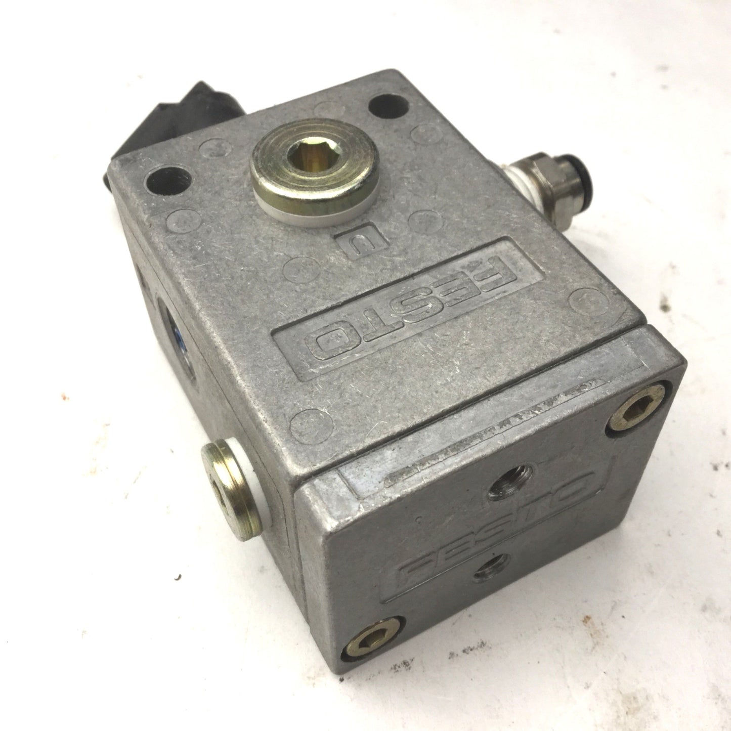 Used Festo 6890 VAK-1/4 Vacuum Generator, 21-145PSI, G1/4, 80% Max Vacuum