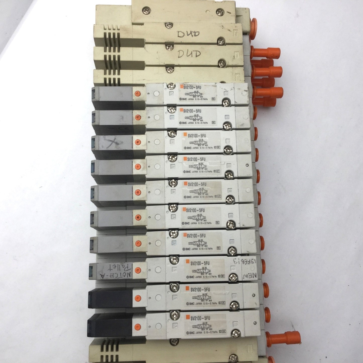 Used Bank of 10 SMC SV2100-5FU Solenoid Valves 5-Port, 2-Position *Broken Connection*