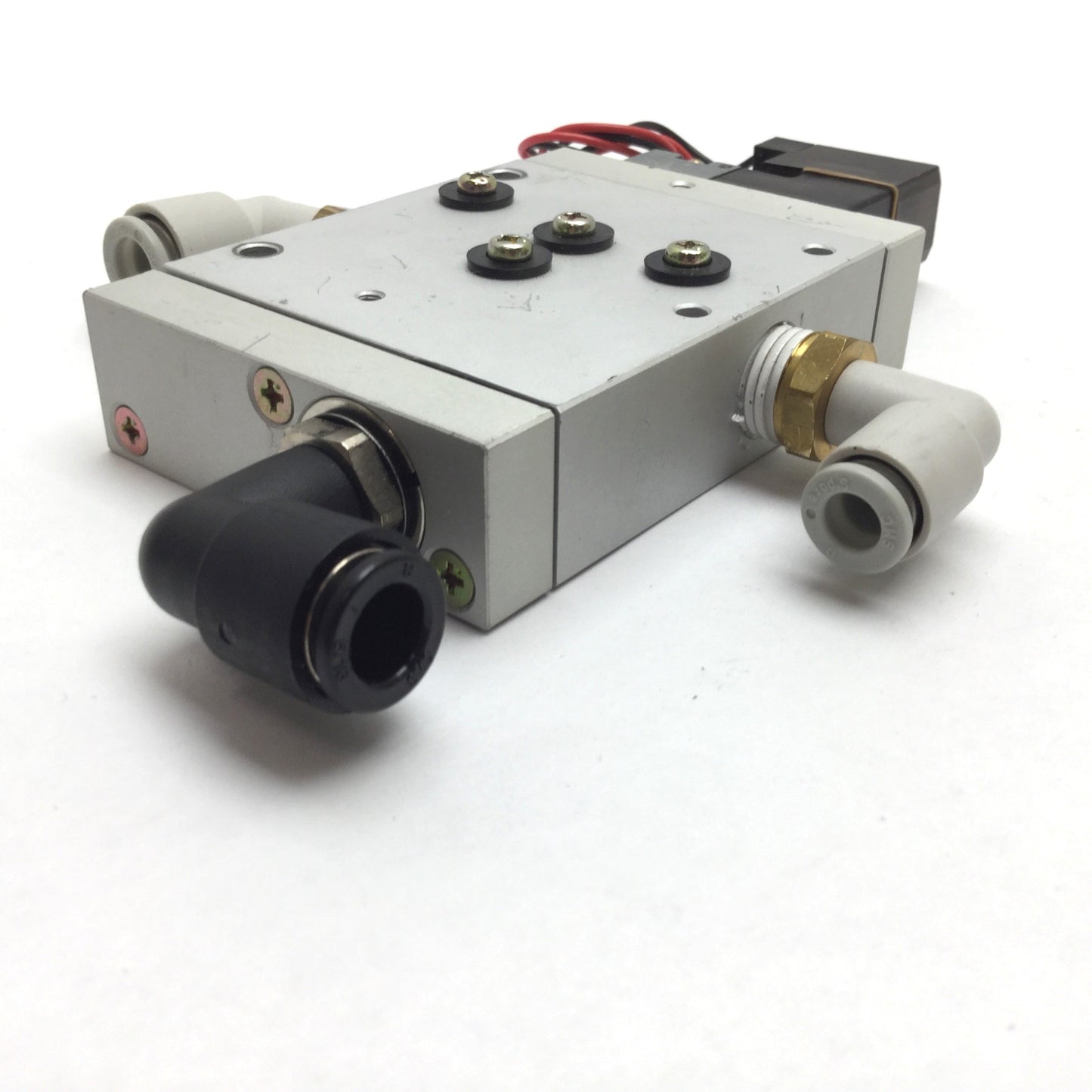 Used Convum CVA-15HS 24AL Vacuum Solenoid Valve, 3-Way, Coil: 24VDC, 1/4" 3/8"