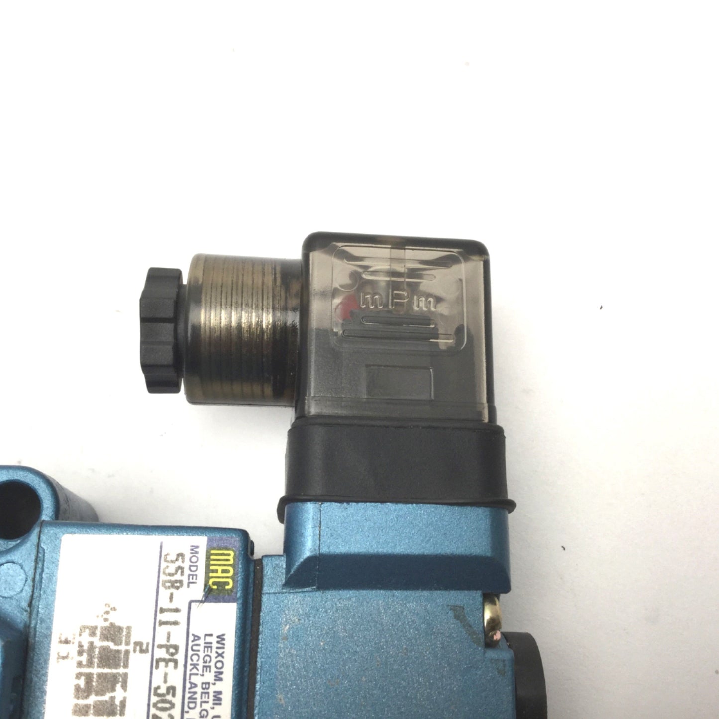 Used MAC 55B-11-PE-502JC Solenoid Valve Vacuum-150psi, Coil: 24VDC 6W, 1/4"NPTF, N.C.