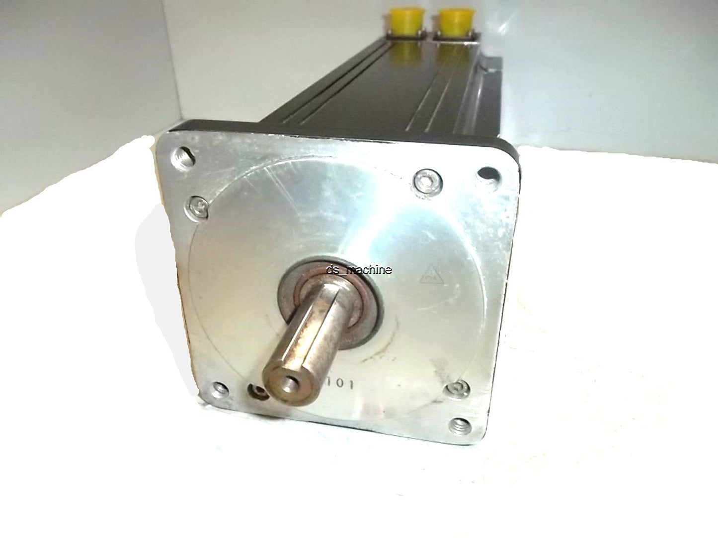 Used Parker Compumotor MPM1143R-1388 MaxPlus Rotary Servo Motor 2.4HP 2100RPM 230VAC