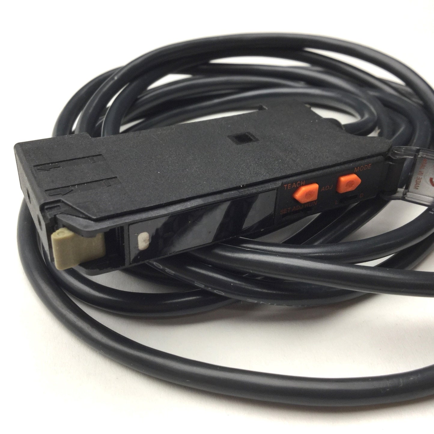 Used Omron E3X-DAB11-N Fiber Optic Sensor Amplifier, Supply: 12-24VDC, Output: NPN