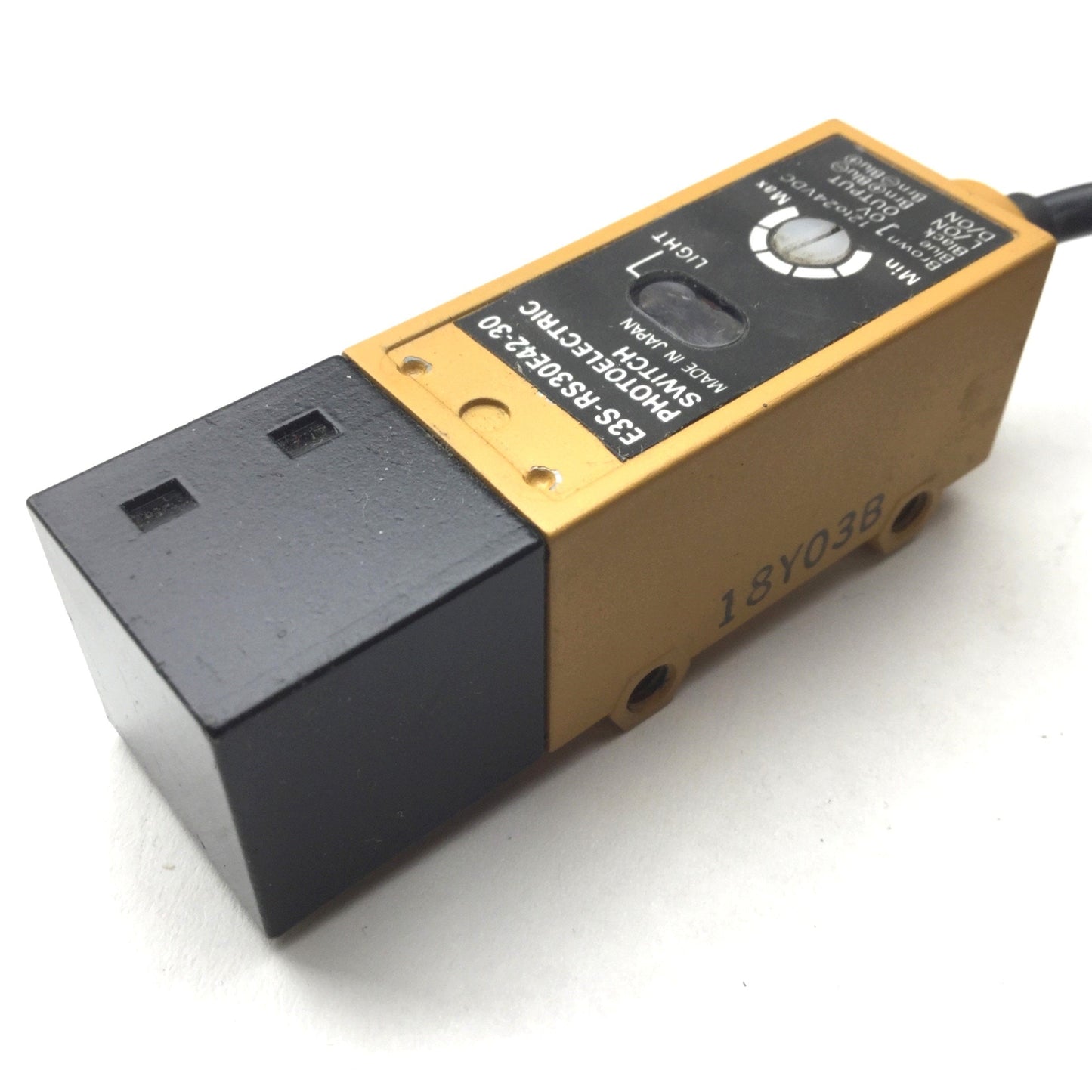 Used Omron E3S-RS30E42-30 Photoelectric Sensor, Voltage: 12-24VDC, 30cm Sensing