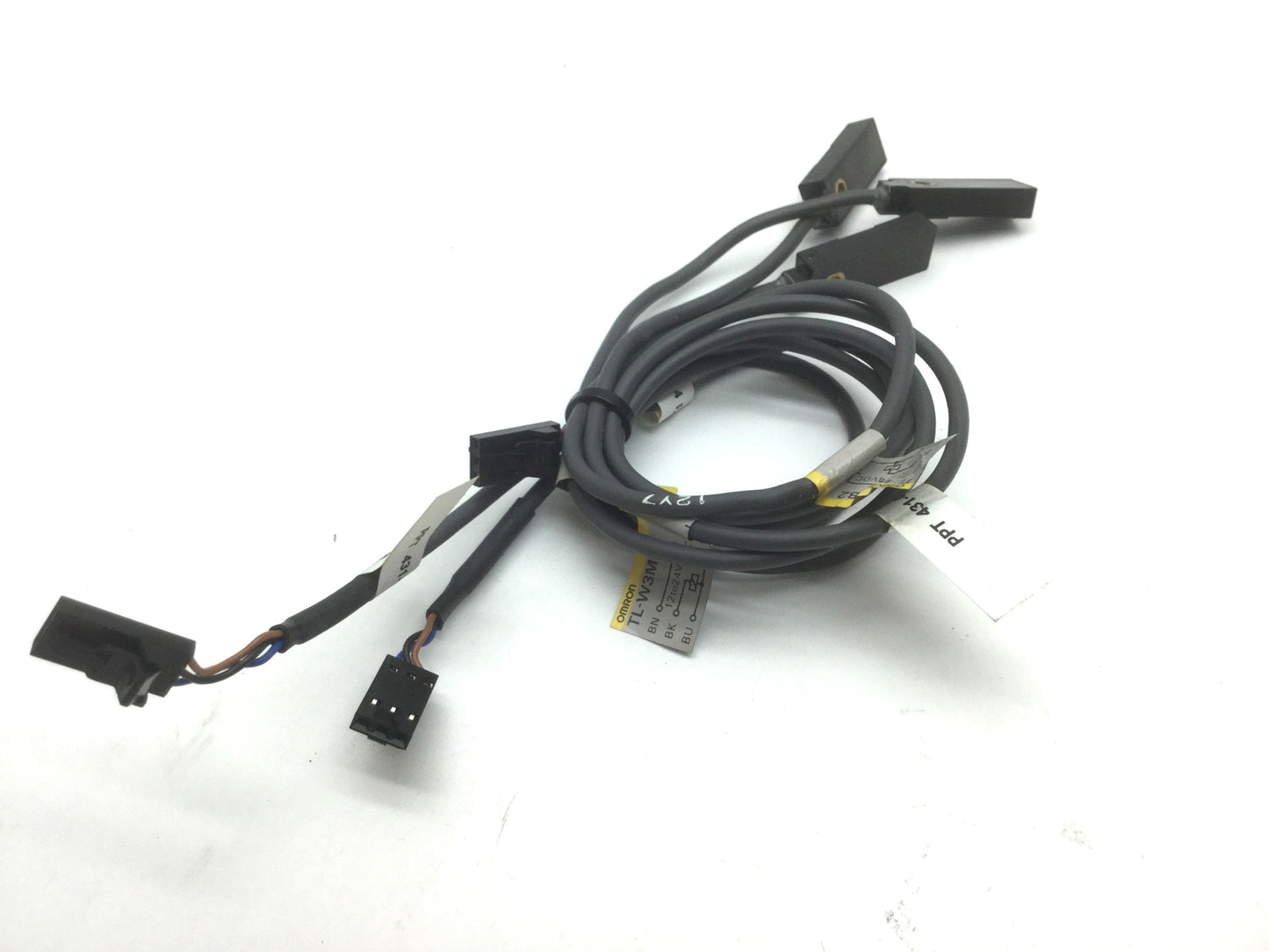Used Lot of 3 Omron TL-W3MB2 Inductive Proximity Switch/Sensor, Voltage: 12-24VDC PNP
