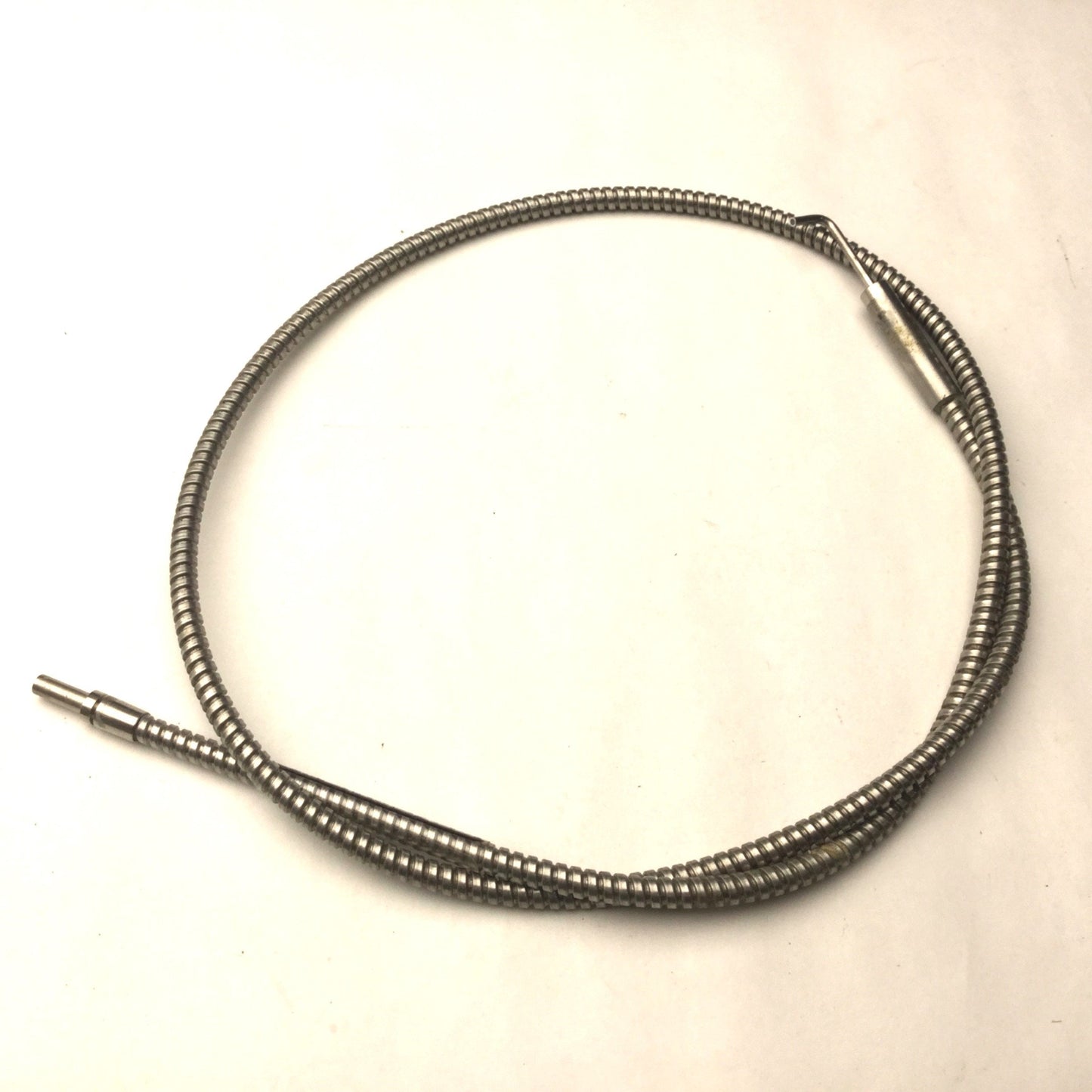 Used Banner IP13SMA1X.5 Fiber Optic Cable, 3' Long, Bundle Diameter: 1.6mm, 90ø Bend