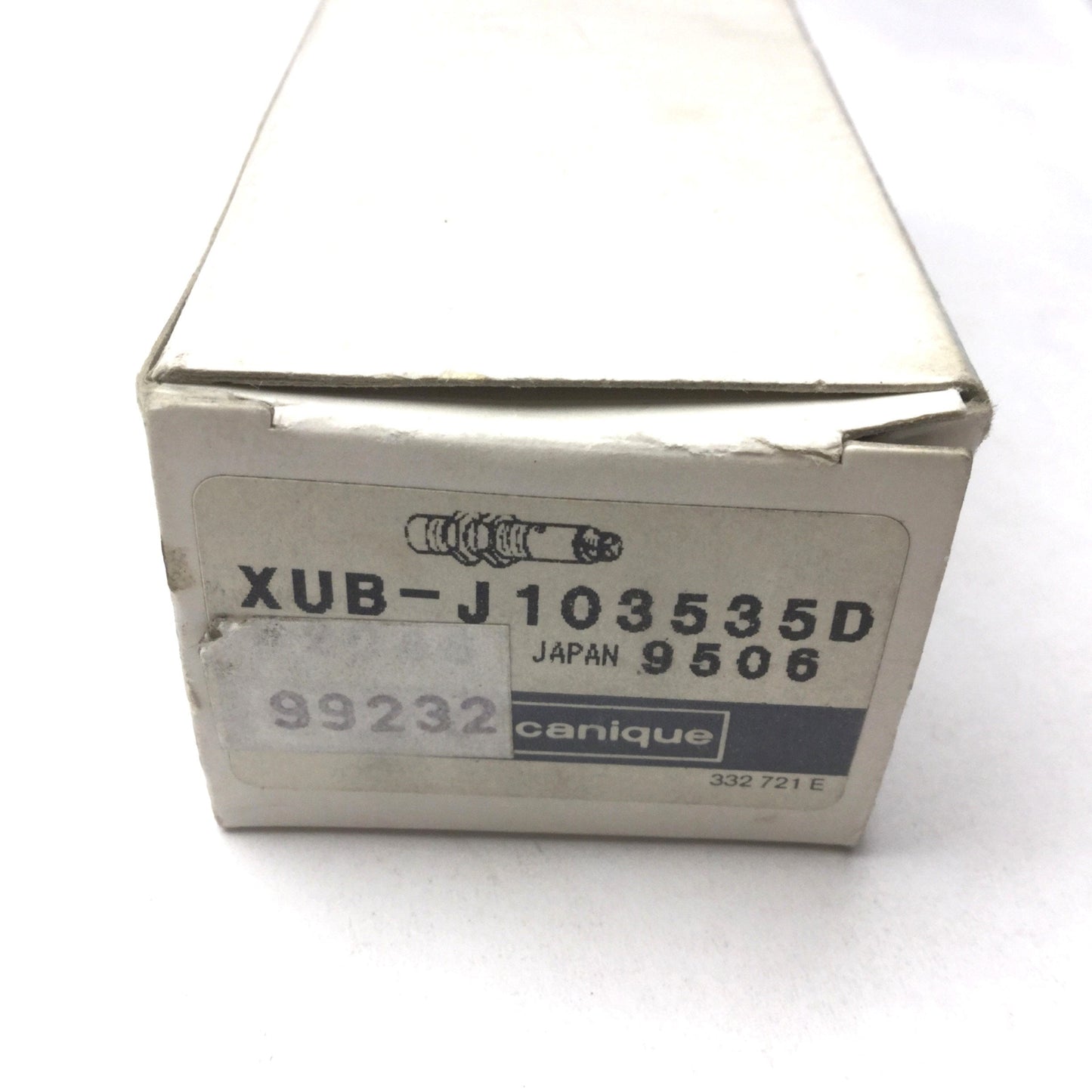 New Telemecanique XUB-J103535D Photoelectric Sensor, NPN, M12, 12-24V