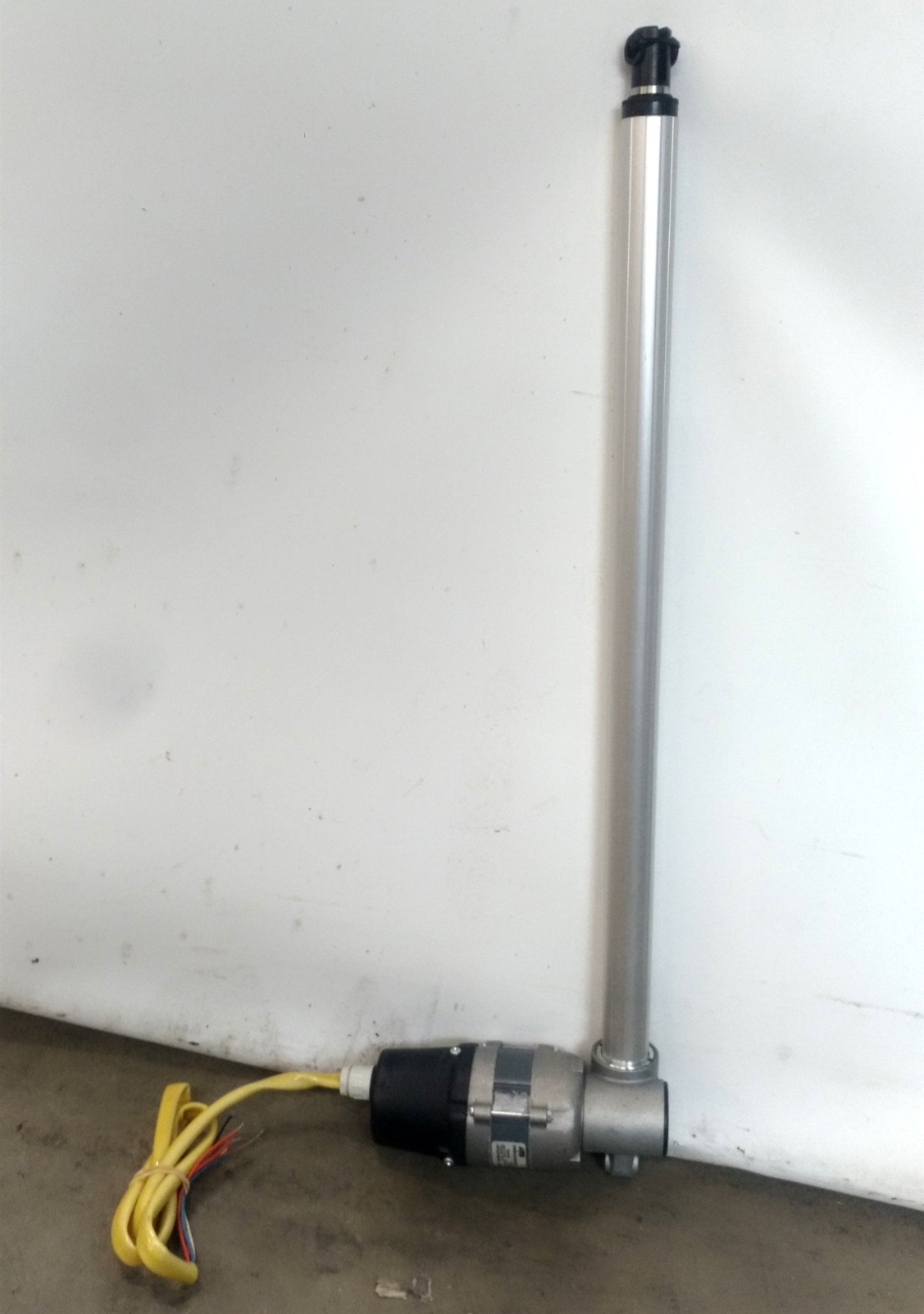 New Other SKF 0650017-01 Ball Screw Linear Actuator 500mm Stroke 38mm/sec 300lb 110VAC