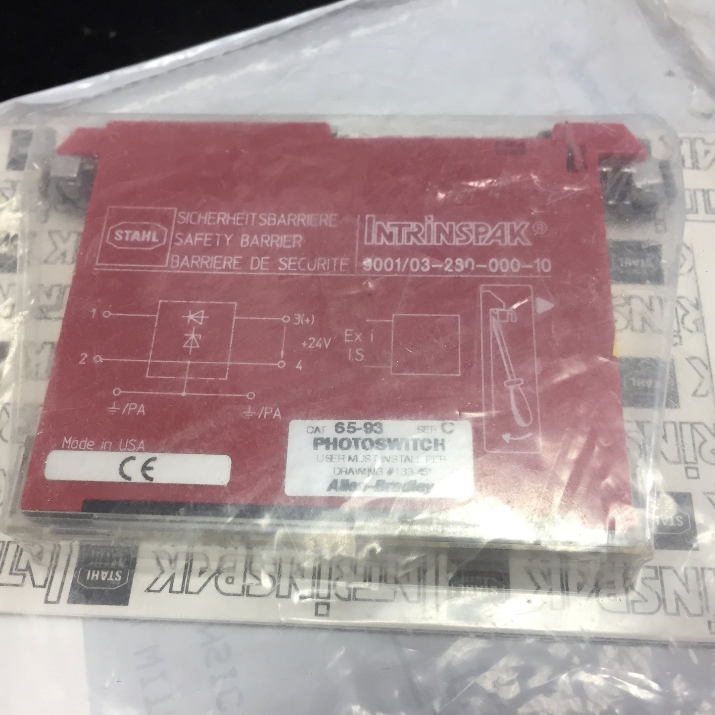 New Allen Bradley 65-93 Photo Safety Barrier Switch, Intrinspak 9001/03-280-000-10