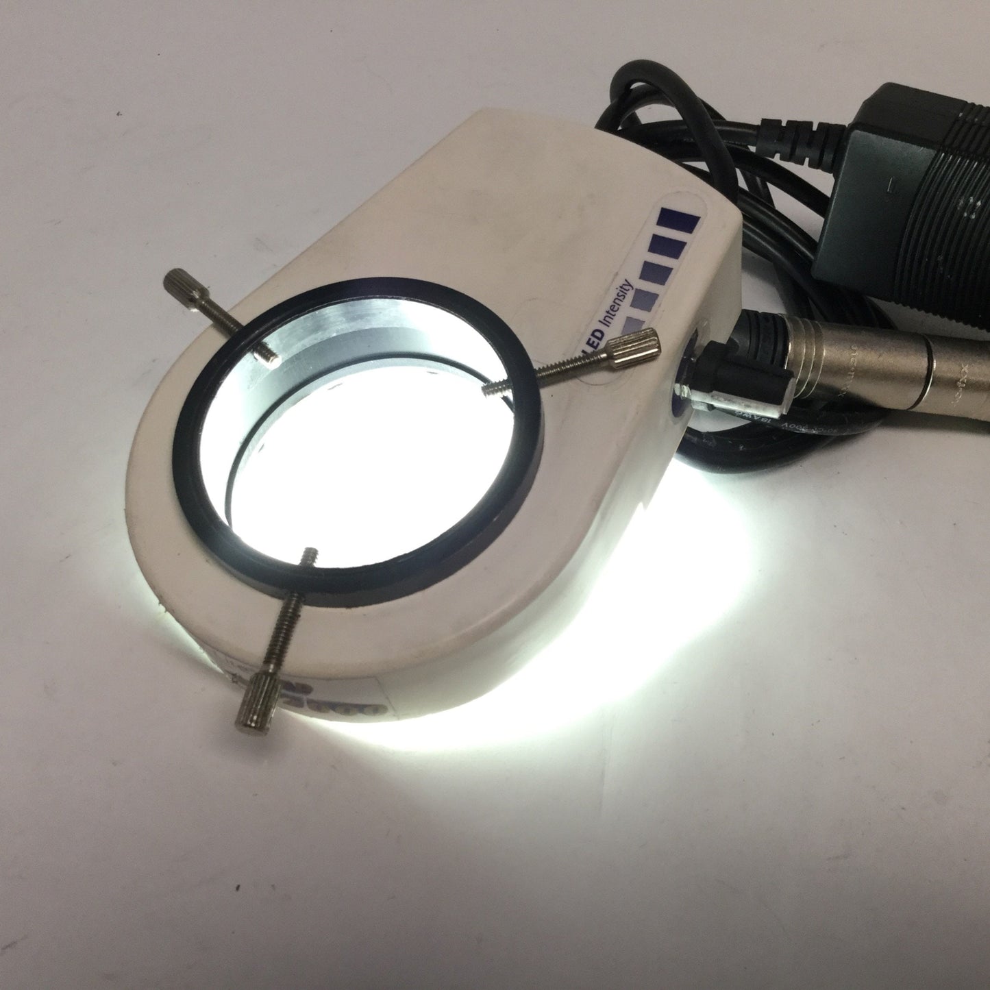 Used Micro-Lite LV2000 LED Microscope Ring Illuminator, 2.35", 6000k, 100-240VAC