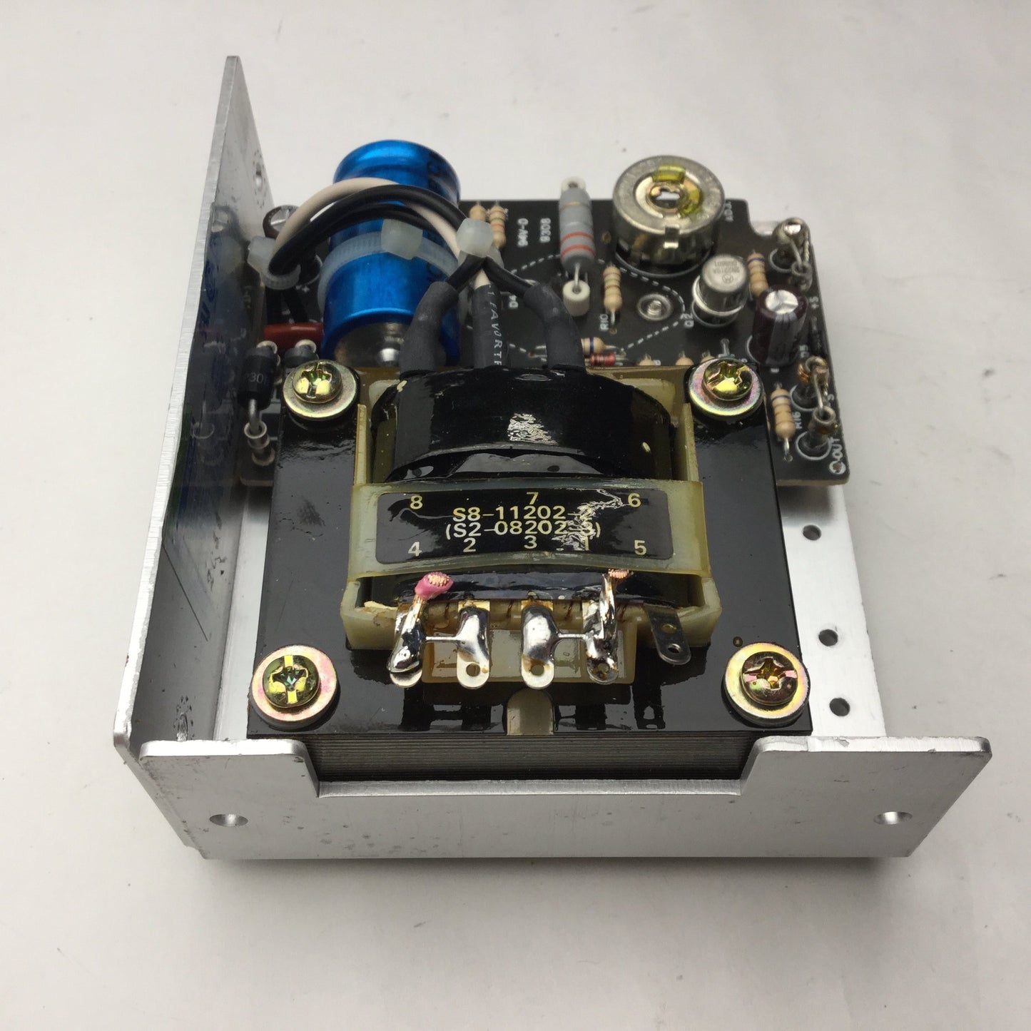 Used Sola SLS-12-017 Power Supply, Output: 12VDC 1.7A, Input: 100/120/220/230/240VAC