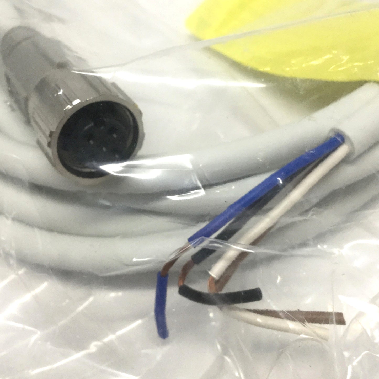 New – Open box SMC ITV2030-312N4 Electro-Pneumatic Regulator 0-10VDC, 0.7-70psi, 24VDC, 1/4"NPT