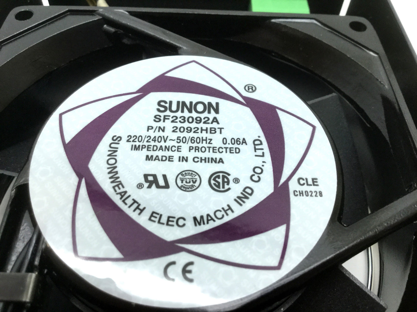 New Bautz Sunon SF23092A 2092HBT Enclosure Fan In 220/240VAC 50/60A 0.06A