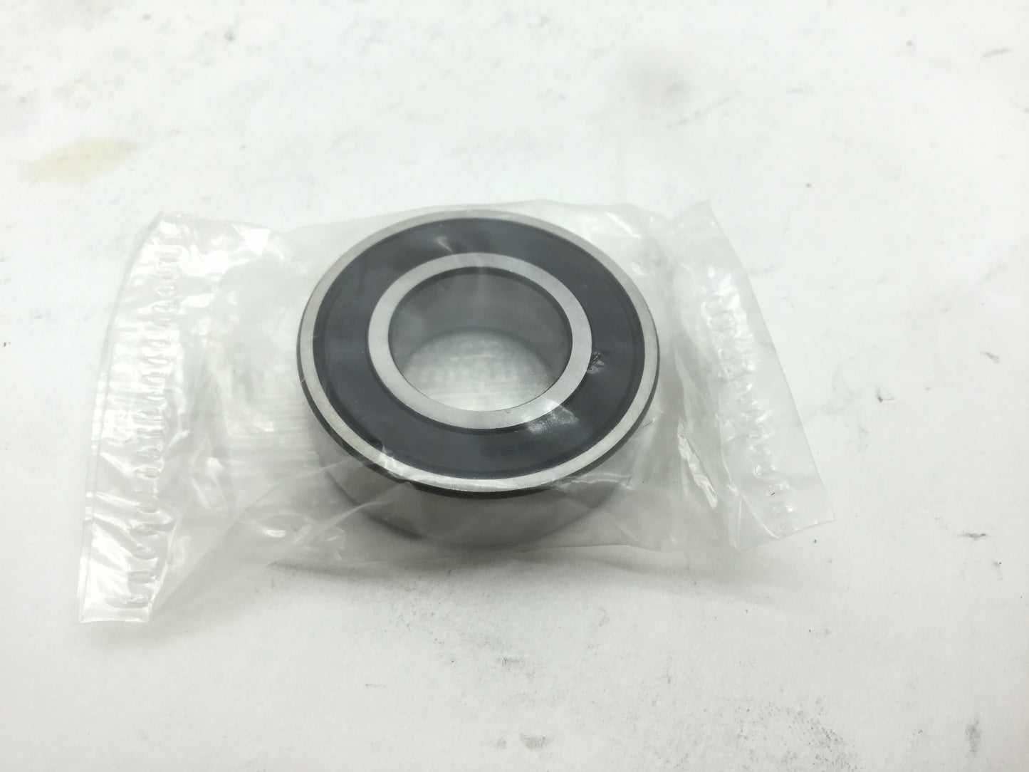New Lot of 2 New NSK 6003VVC3 Deep Groove Ball Bearing ID 17mm OD 35mm W 10mm