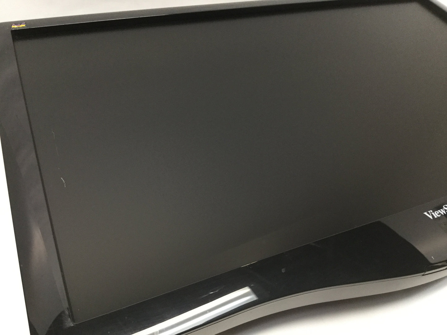 Used ViewSonic VA1931WA-LED 19" LCD Widescreen Display Monitor VGA 1366x768, VESA 100