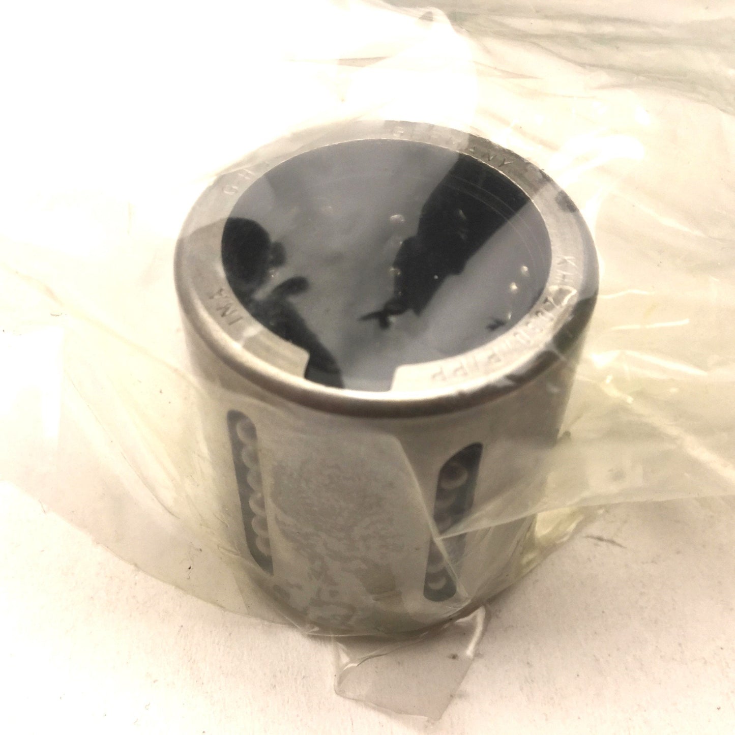 New Lot of 2 INA KH20 Roller Guide Linear Ball Bearing 20mm ID, 30mm OD 1170 Newtons
