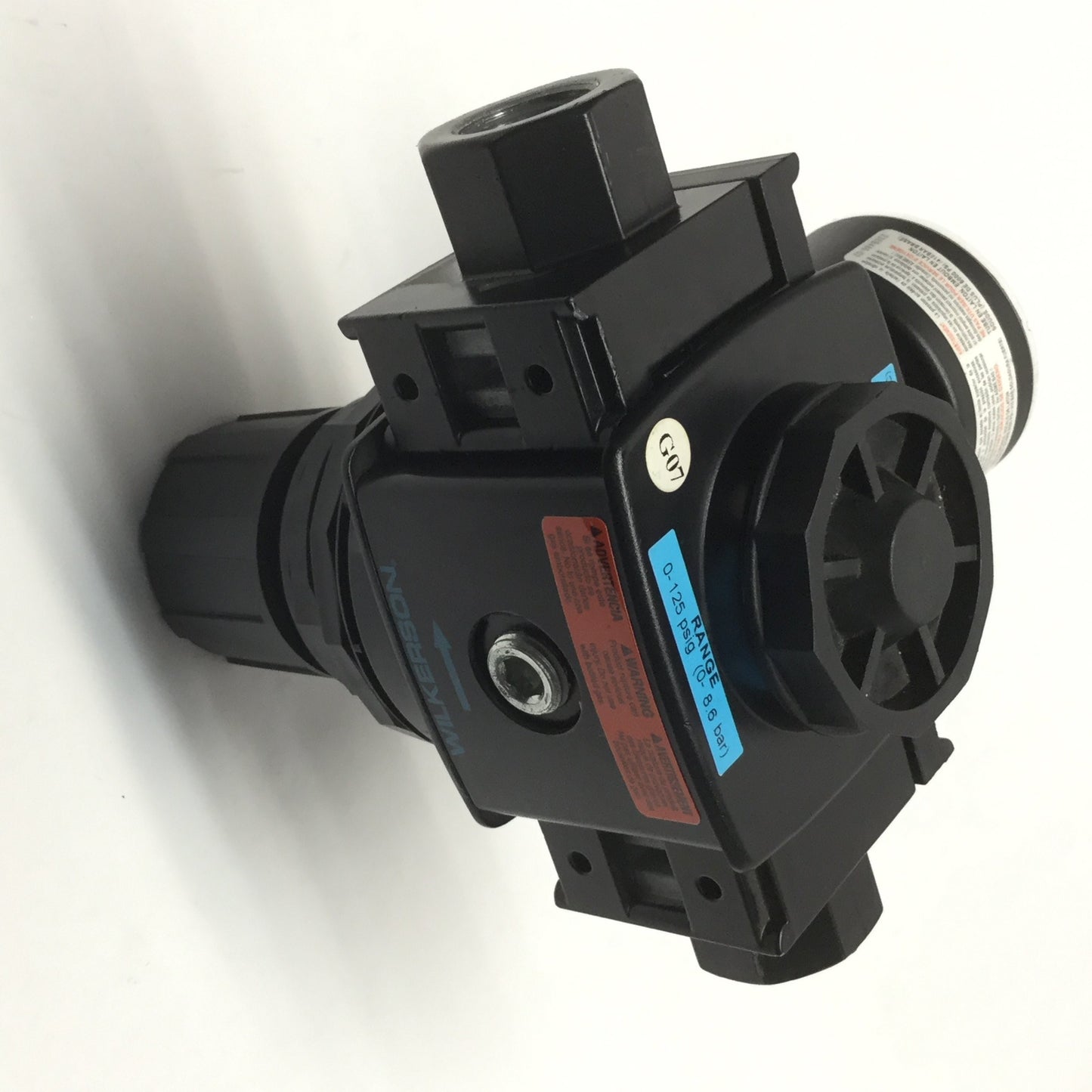 Used Wilkerson R28-04-F000 Pressure Regulator 300psi Max Inlet, 0-125psi Out, 1/2"NPT