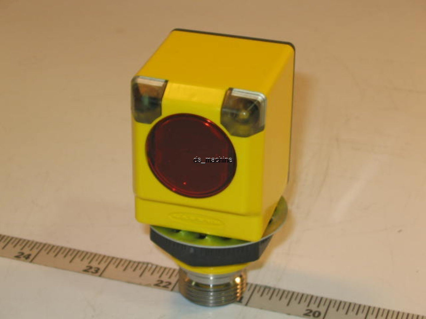 Used Banner Q40RW3LPQ21 Polarized Retroreflective Sensor, EZ-BEAM, 6m Range, 20-250V