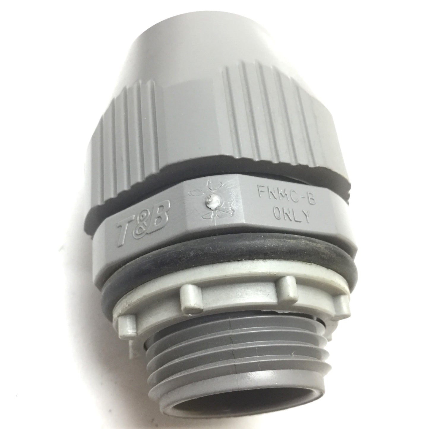 Used Lot of 4 T&B FNMC-B Liquid Tight Fitting Connector, Size: 3/4", 3/4" NPT