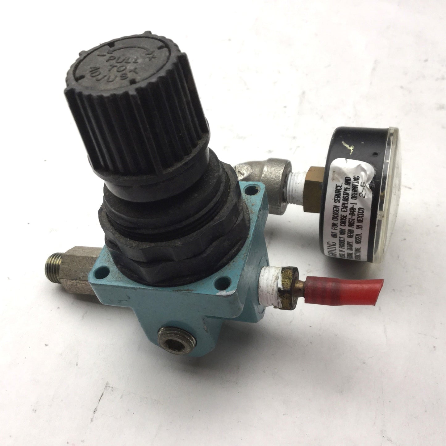 Used Wilkerson R00-01-G00 Pneumatic Pressure Regulators, 1/8" NPT Gauge 160 Psi