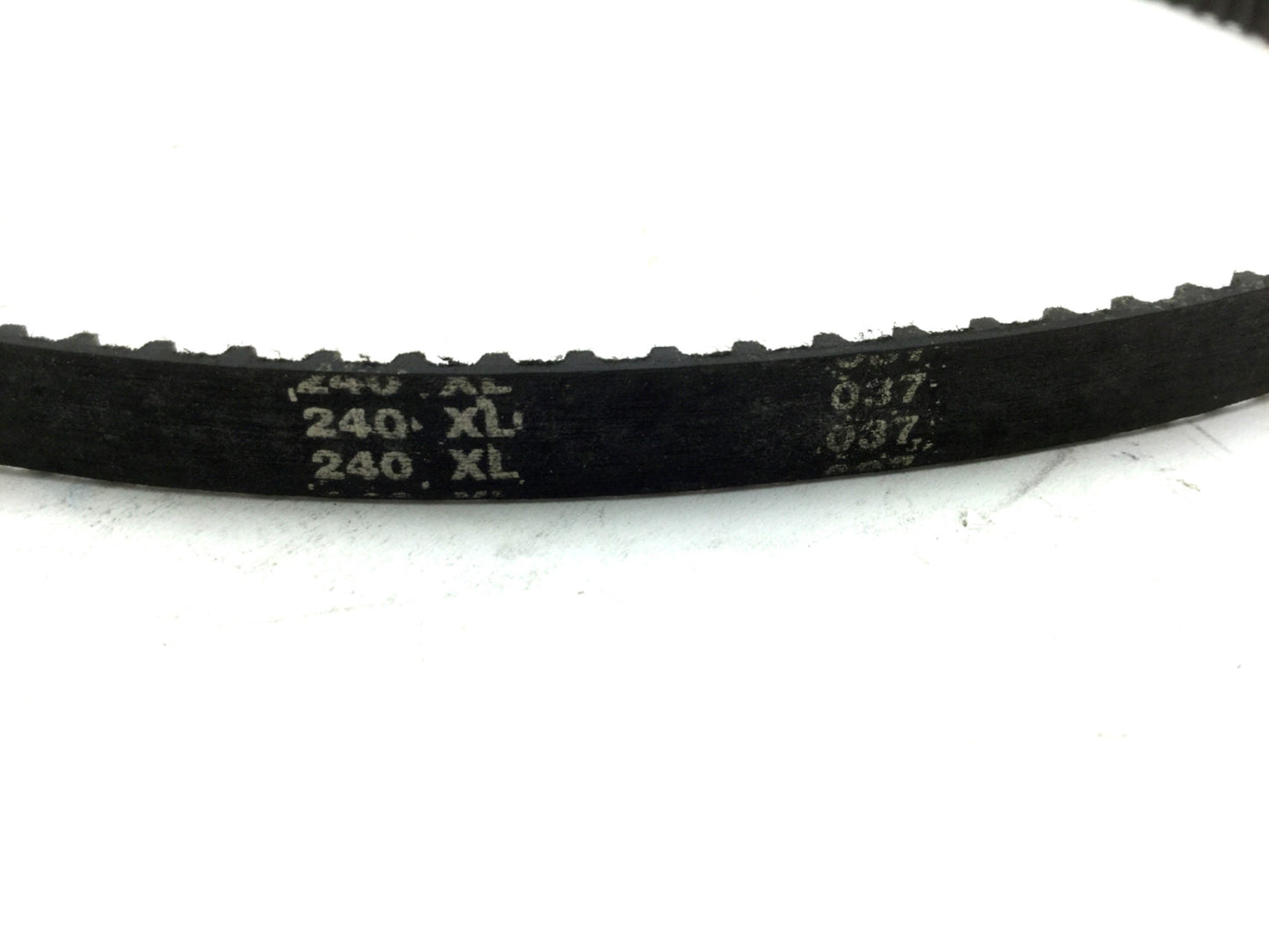 New Bando 240XL037 Timing Belt Teeth: 120, L: 24", W: 0.375", Pitch: 0.2"