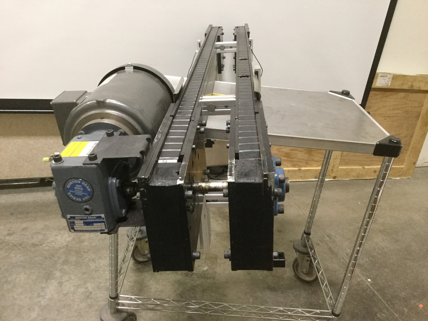 Used AMC M0203806R060 Chain Conveyor 5' Long 6" Wide 230/460VAC 1.25ft/sec