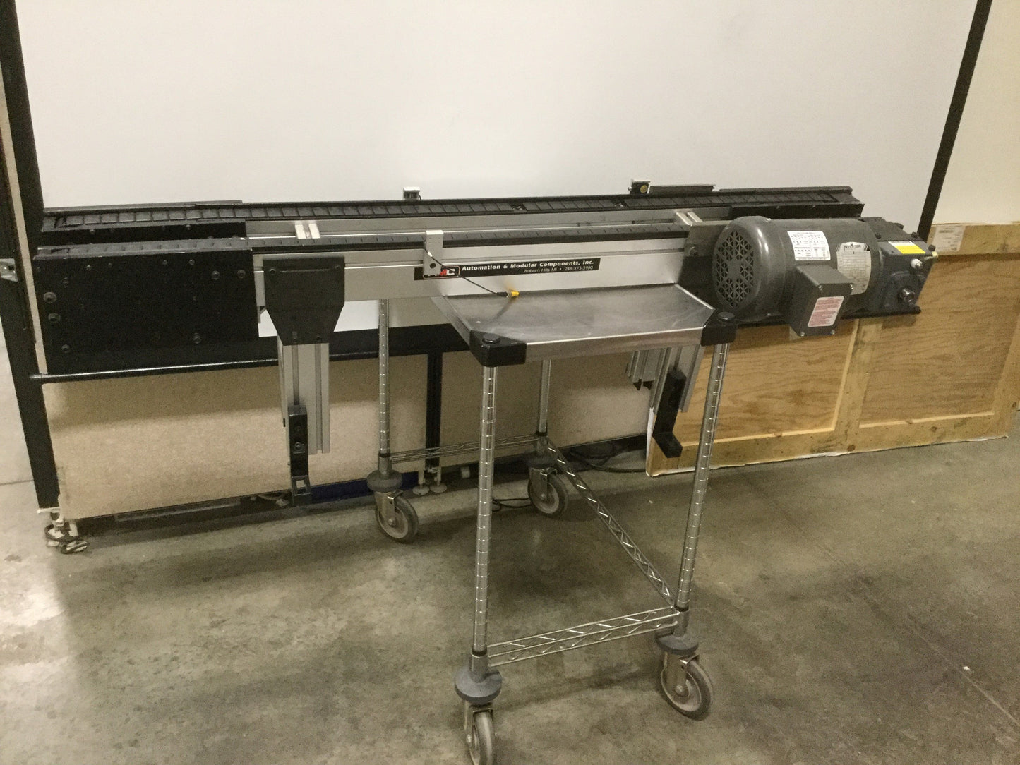 Used AMC M0203806R060 Chain Conveyor 5' Long 6" Wide 230/460VAC 1.25ft/sec