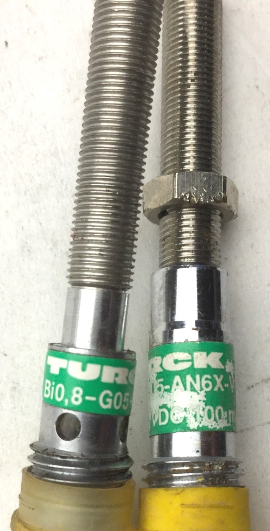 Used Lot of 2 Turck Bi0,8-G05-AN6X-V1331 Proximity Switch, NPN, 10-30VDC, 90 Degrees
