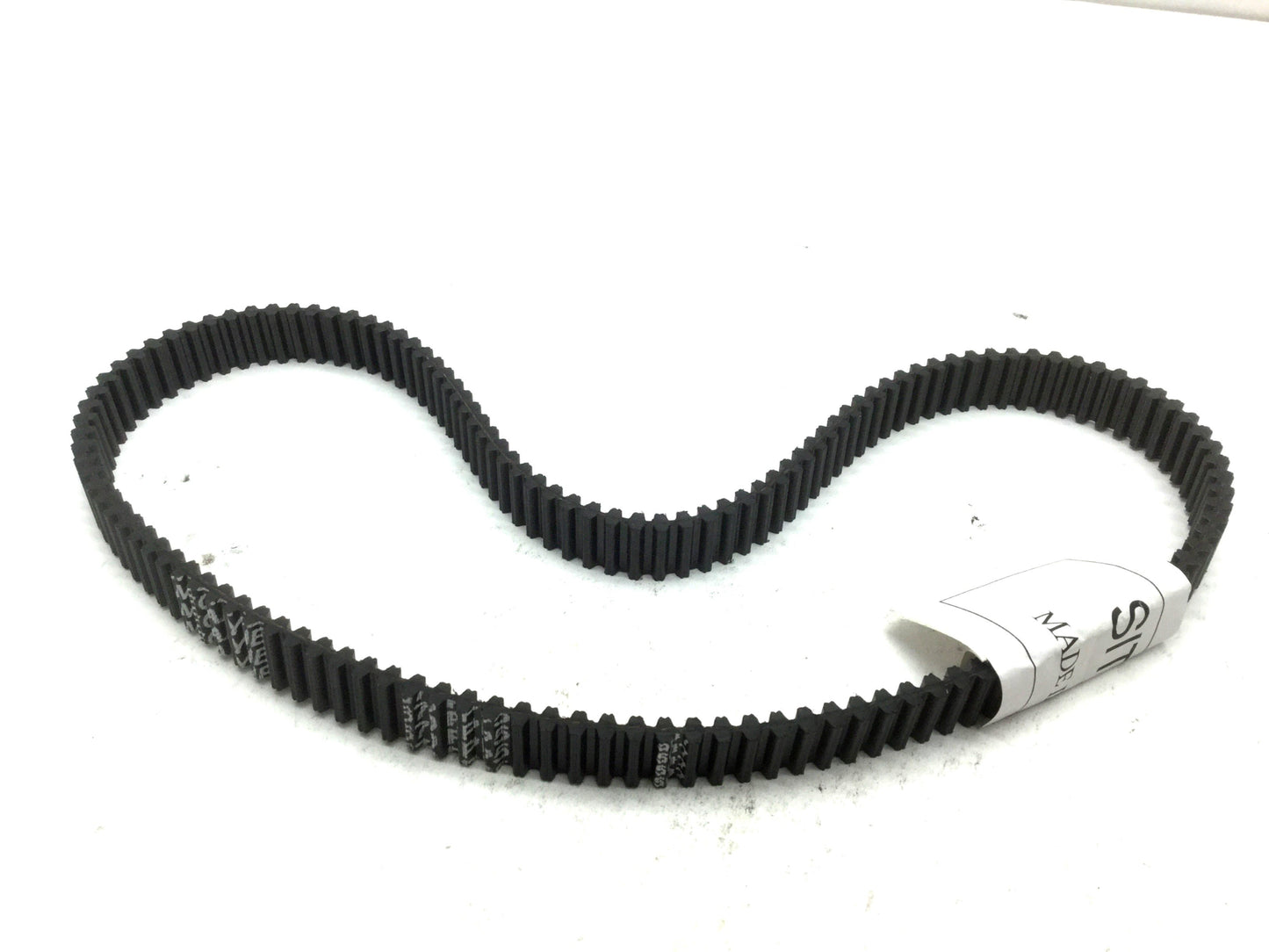 New Megadyne 670-RPP5DD-15 Timing Belt Teeth: 134 L: 670mm W: 15mm Pitch: 5mm
