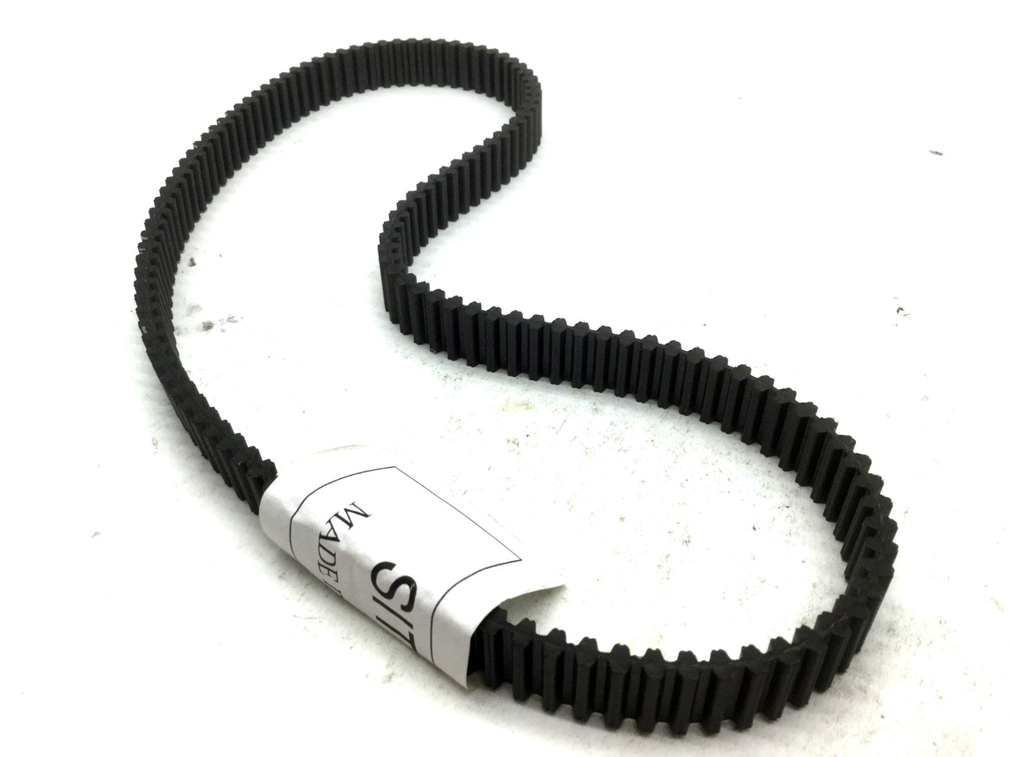 New Megadyne 670-RPP5DD-15 Timing Belt Teeth: 134 L: 670mm W: 15mm Pitch: 5mm