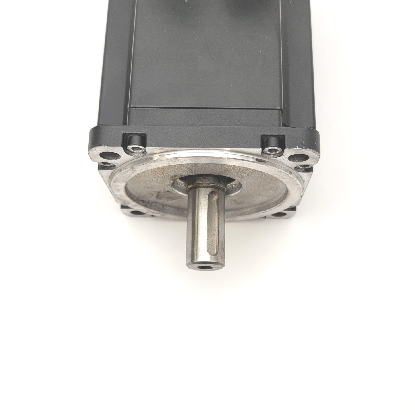 Used BR Automation 8LSA43.R0030D100-1 Servo Motor 400VAC 3000RPM , Shaft: 19mm