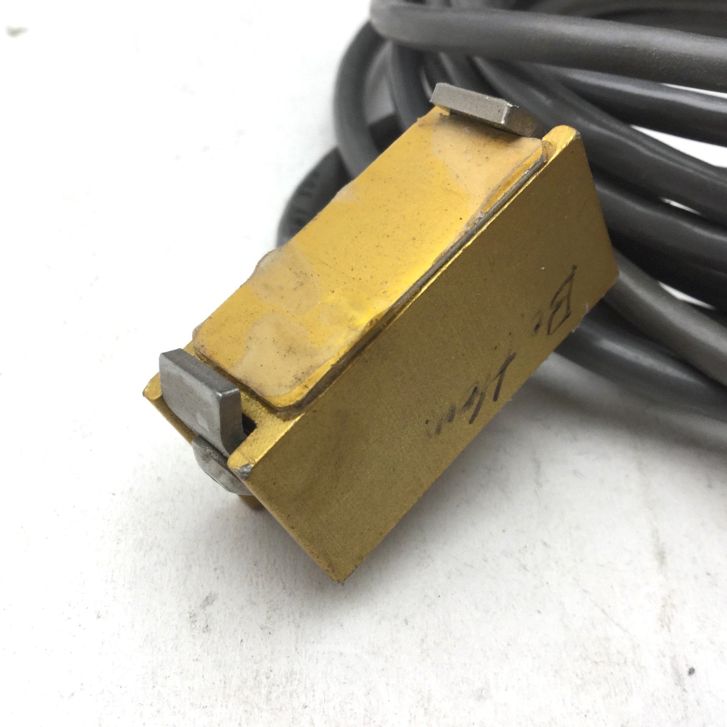 Used Industrial Devices Corp. RP2 Hall Effect Position Sensor, NC, 7', 10-24VDC, 40mA
