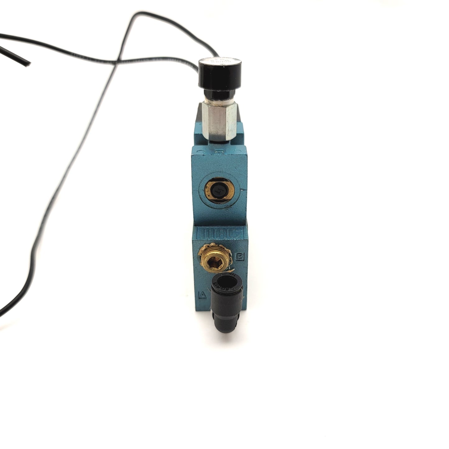 Used MAC 45A-MAE-DDAA-1BA Solenoid Valve 24VDC, Vacuum To 120psi, 1/8"NPT
