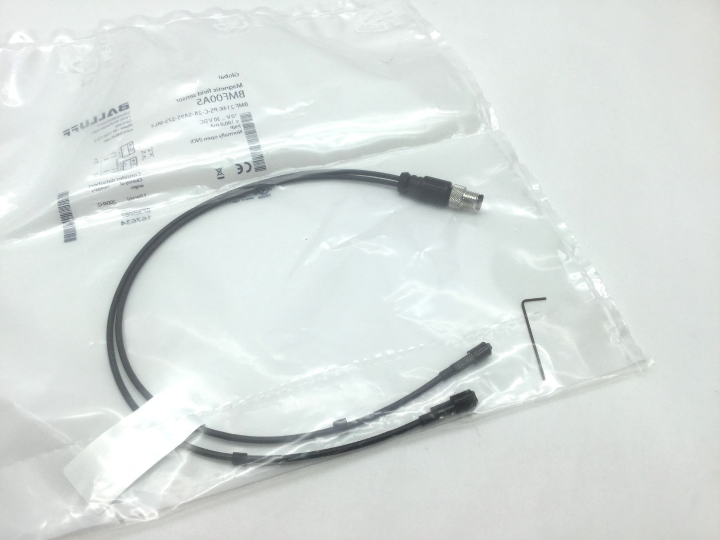 New Balluff BMF00A5 214K-PS-C-2A-SA95-S75-00 Magnetic Field Sensor 10-30 VDC M8 4Pin