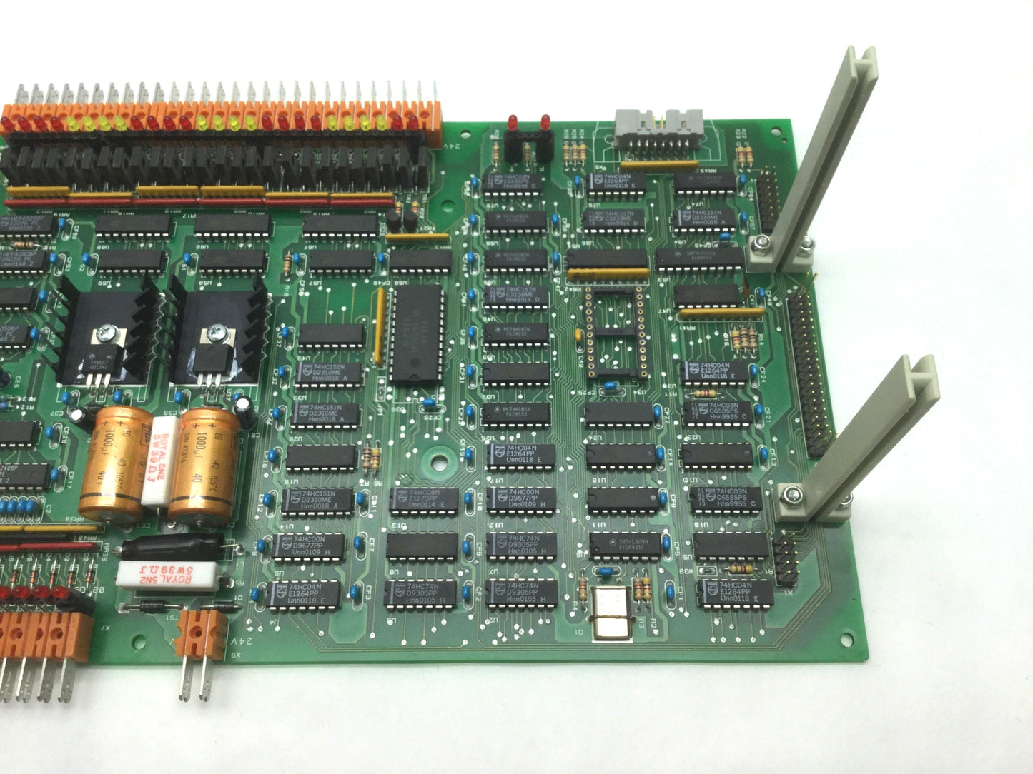Used E160 Programmable Logic Controller Z702 00G 74HC151N Revision 1 Board