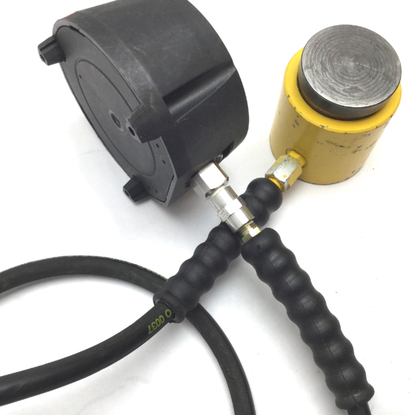 Used Enerpac LS2506 Load Cell, Capacity: 50,000 lbs, With 6ft Hose and Gauge