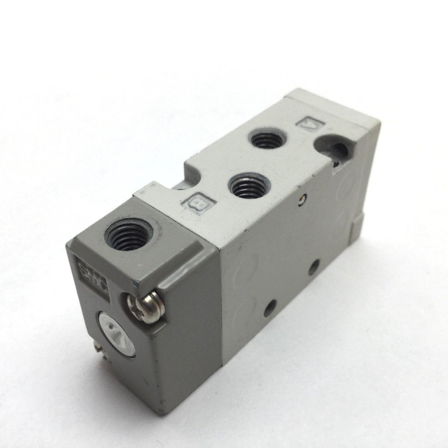 Used SMC SYJA5120-M5-F Pneumatic Pilot Valve, 2-Position 5-Port, 0.15-0.7MPa, M5x0.8
