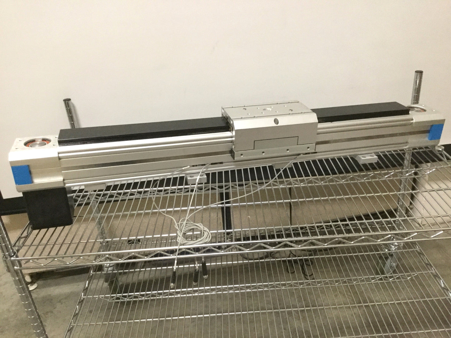 Used Festo DGE-63-300-ZR-LV-RK-KG-KF-GK Toothed Belt Linear Positioner, 300mm Stroke