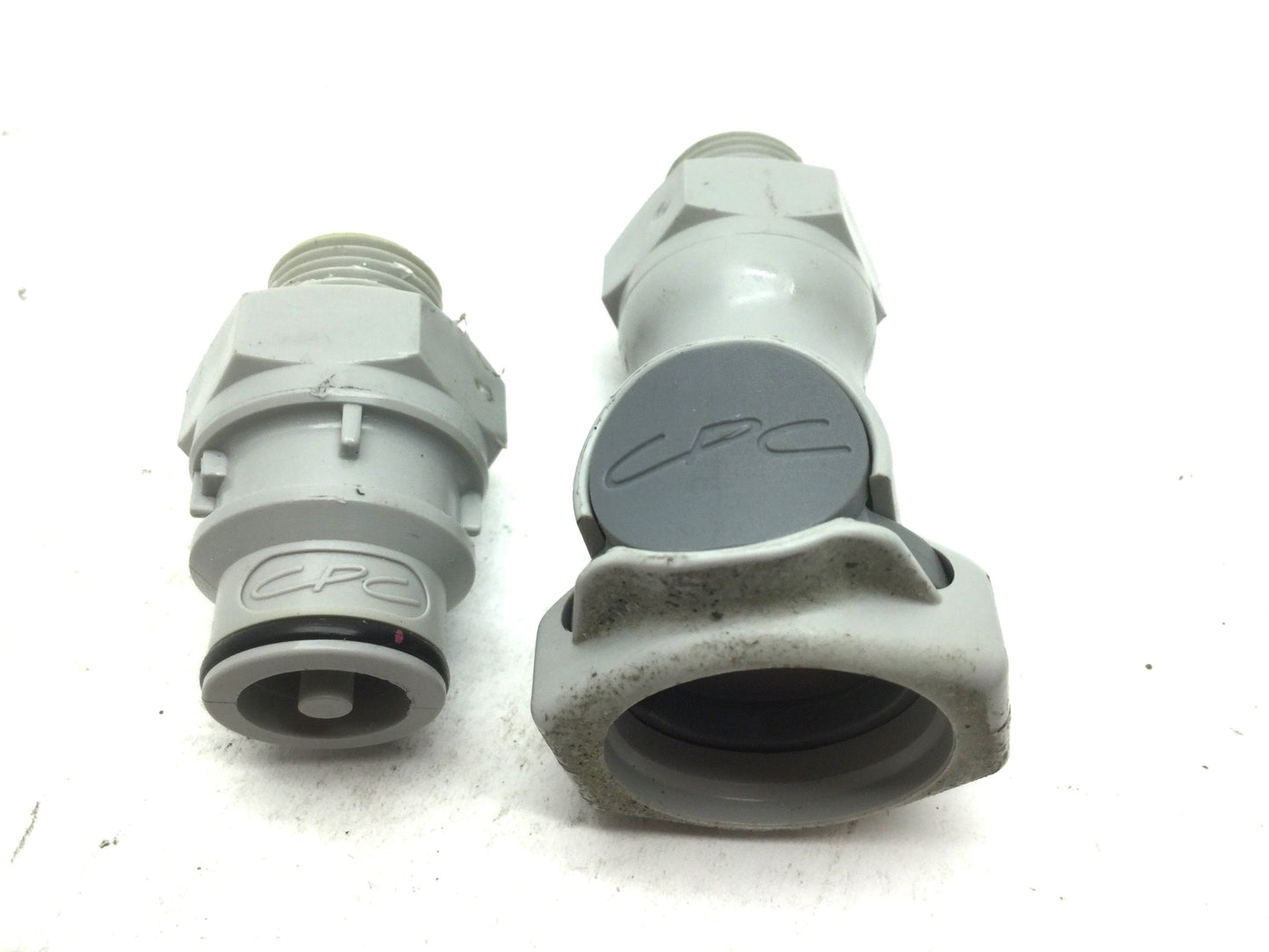 Used CPC Colder HFCD10612 Valved In-Line Coupler 3/8" NPT Male to Male