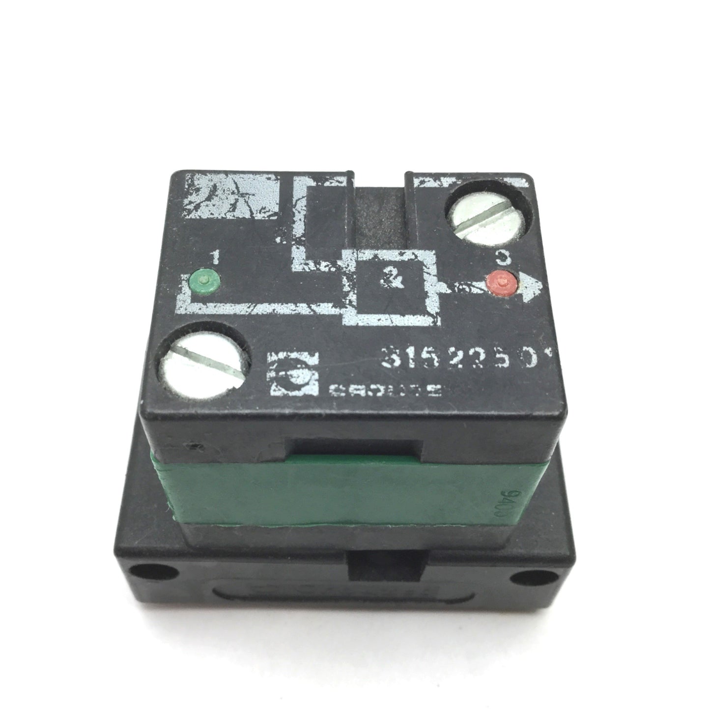 Used Crouzet 81522501 Pneumatic Logic AND Element, Pressure: 2-8 bar 29-116psi