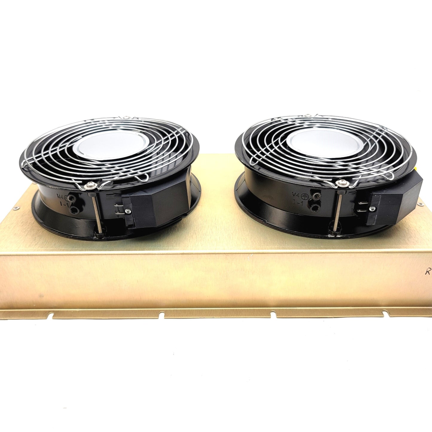 New – Open box Thermatron 733TBP2B03 Coherent 141200617 Heat Exchanger For SLS200 CL8 Laser
