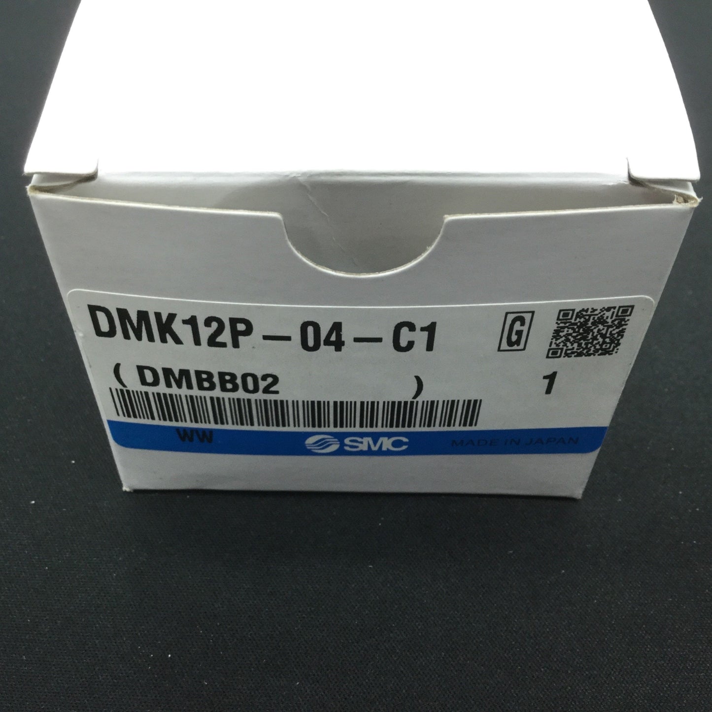 New SMC DMK12P-04-C1 Multi Connector Plug W/ One Touch Fittings 4mm x12 Ports