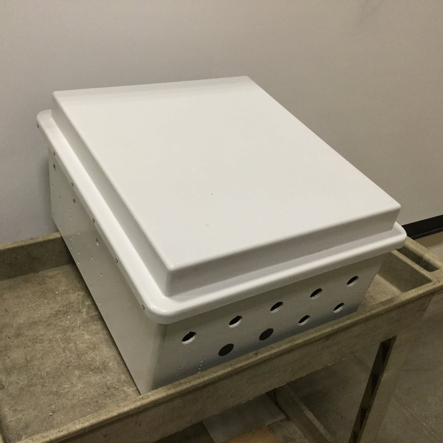 Used Robroy RJ1816HLL Electrical Enclosure, Fiberglass, 18" x 16" x 10", *Holes*