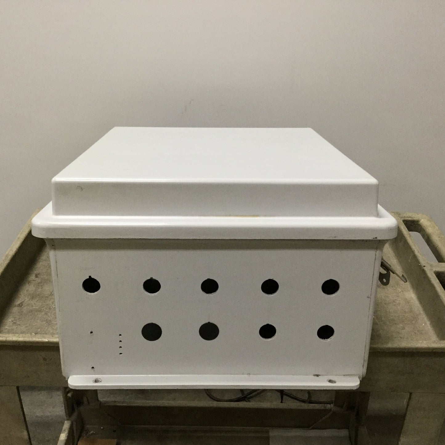 Used Robroy RJ1816HLL Electrical Enclosure, Fiberglass, 18" x 16" x 10", *Holes*