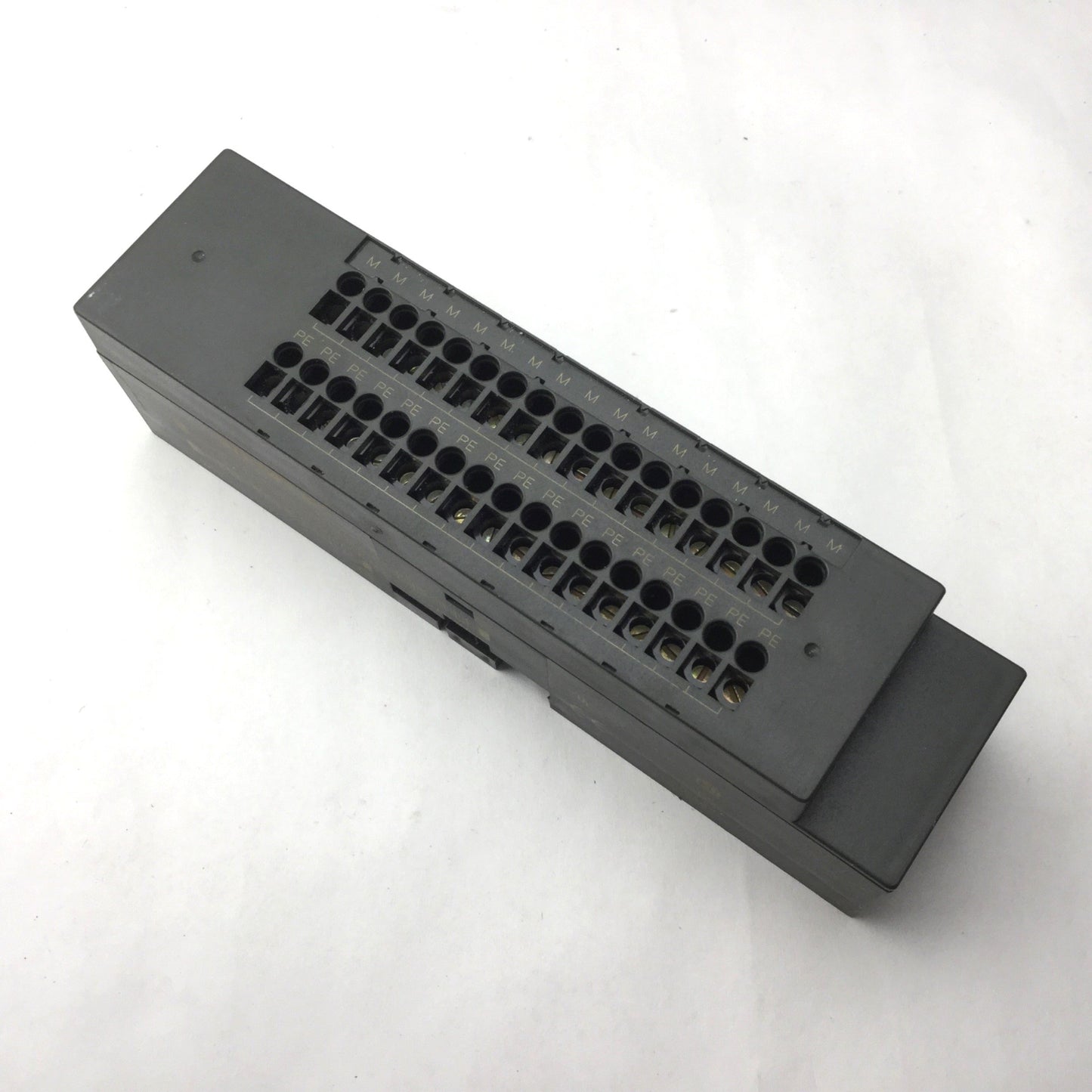 Used Siemens 6ES7 193-1FH30-0XA0 Terminal Block, Simatic S7, 2-Tier Add On