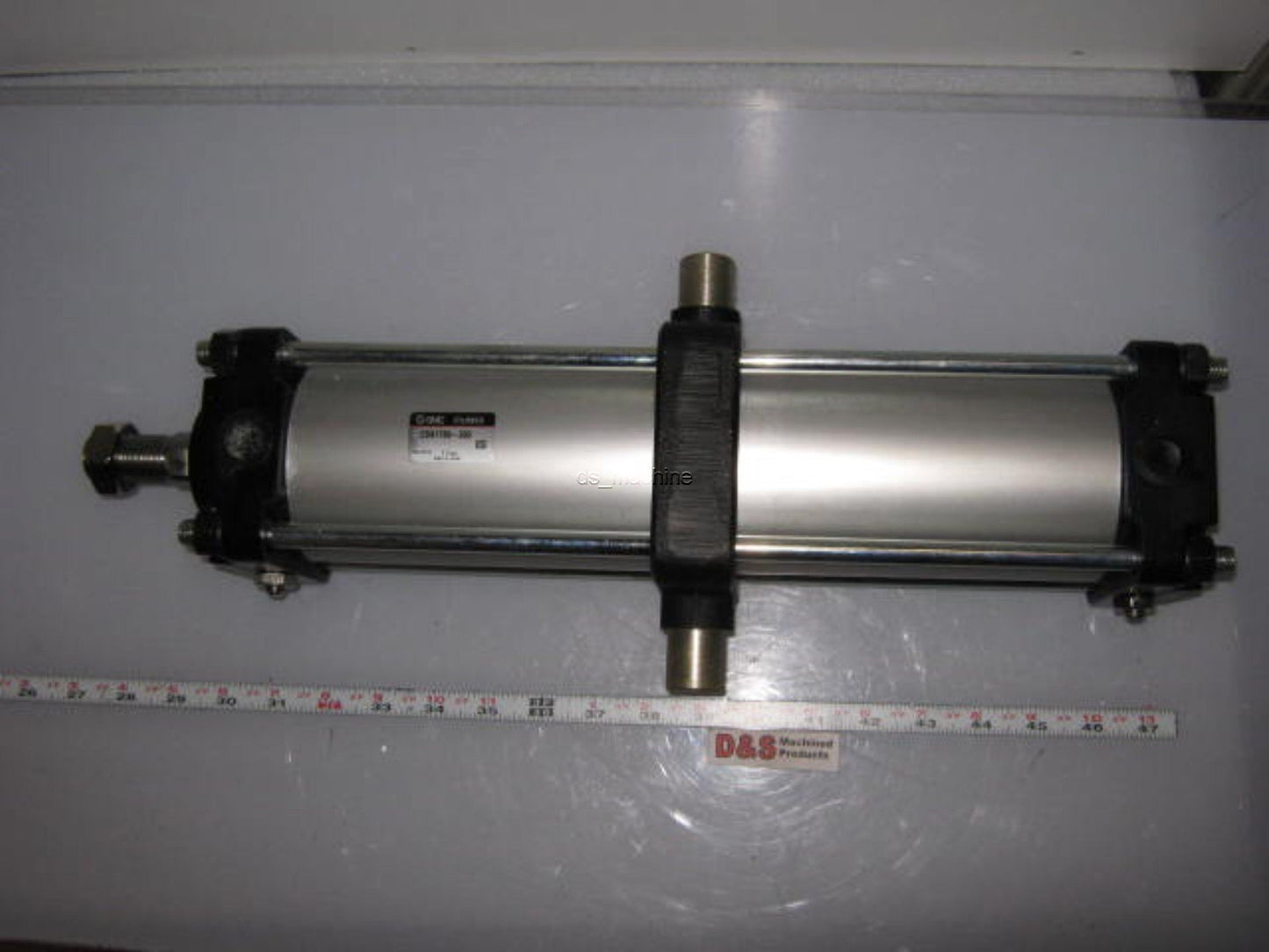 New SMC CDA1T-80-300 Pneumatic Cylinder Bore 80mm Stroke 300mm