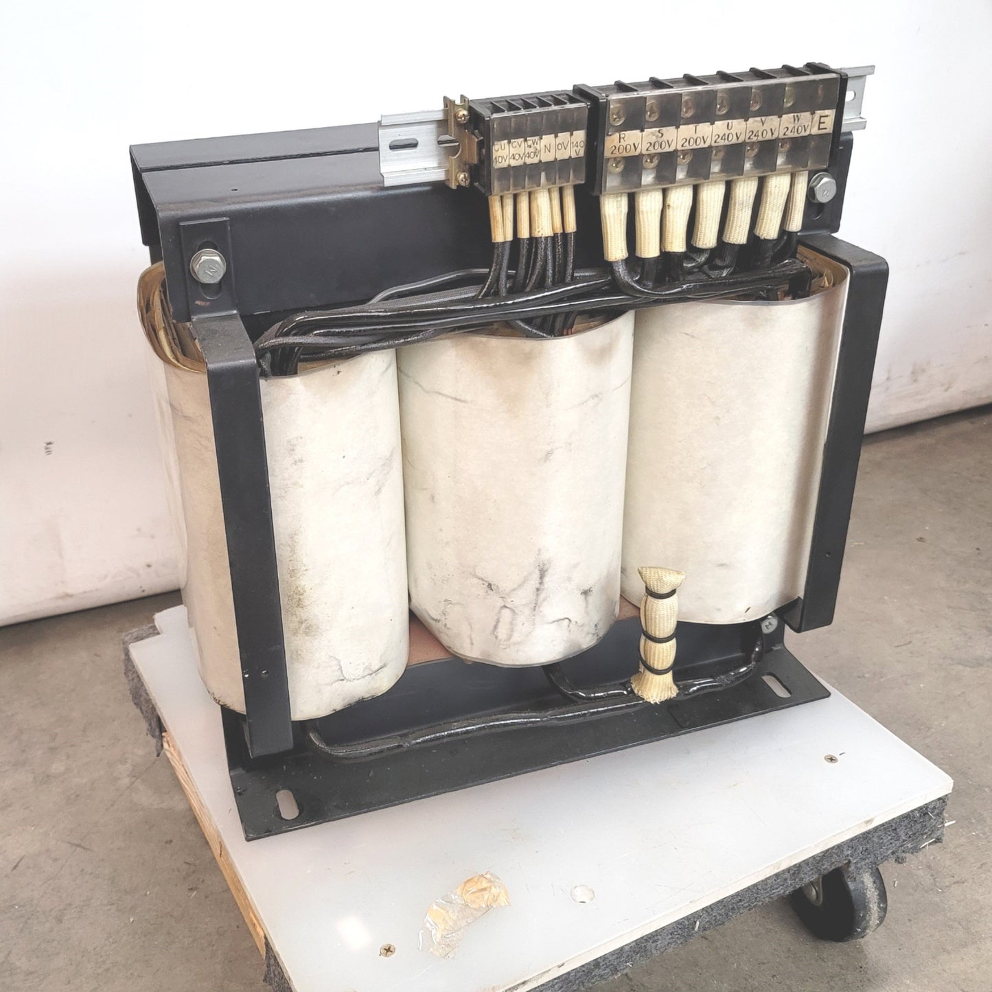 Used Fine Sodick TR.AVRW.27050 B Main Transformer From Sodick EX 21 Controller