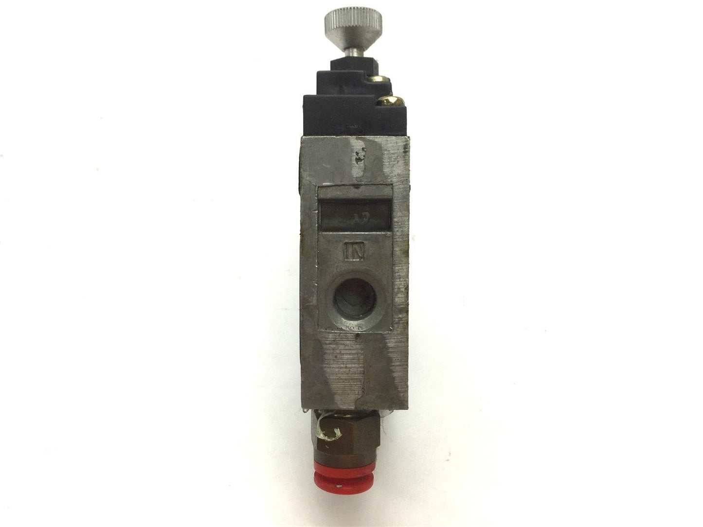 Used Mac 45A-MAC-DDAJ-4KD Solenoid Valve 2 Position 4 Way, Voltage: 24VDC, 1/8 NPT