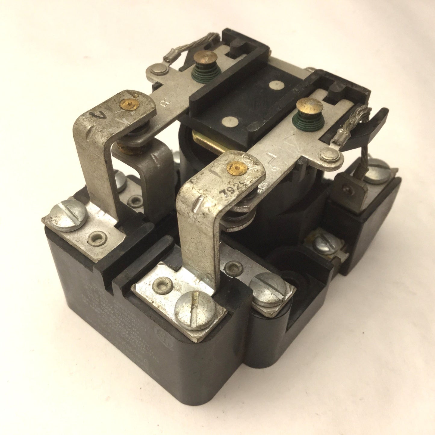 Used Dayton 5X848A 8-Pin Surface Open Power Relay, Rating: 30A @ 300VAC/28VDC
