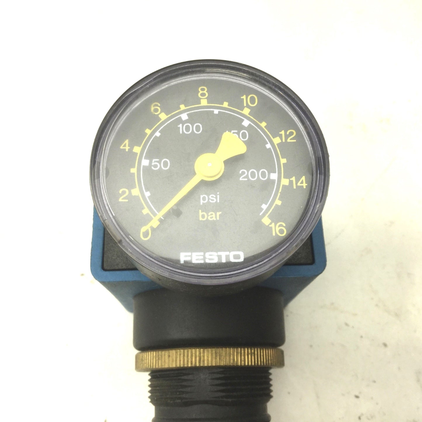 Used Festo PA6-GF-30 Pneumatic Regulator, Max : 200 PSI, 1/4" NPT, w/Gauge: 1-11bar