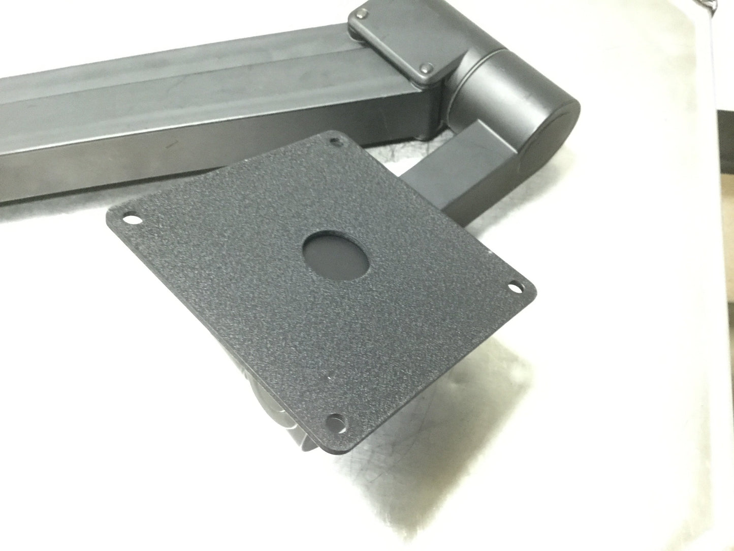 Used Wall Mount Monitor Arm Mount VESA 100mm x 100mm, Max Length: 24"